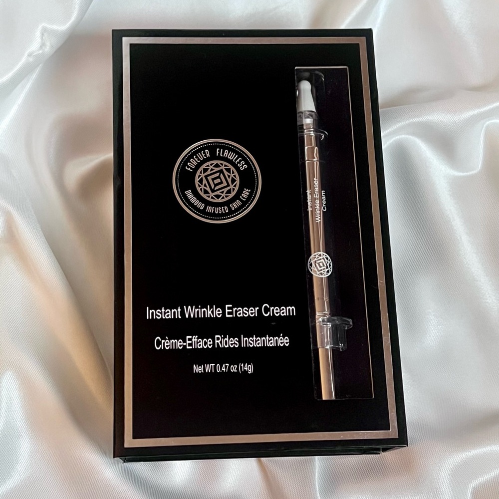 Forever Flawless Diamond 
Infused Instant Wrinkle Eraser Cream - Picture 3 of 4